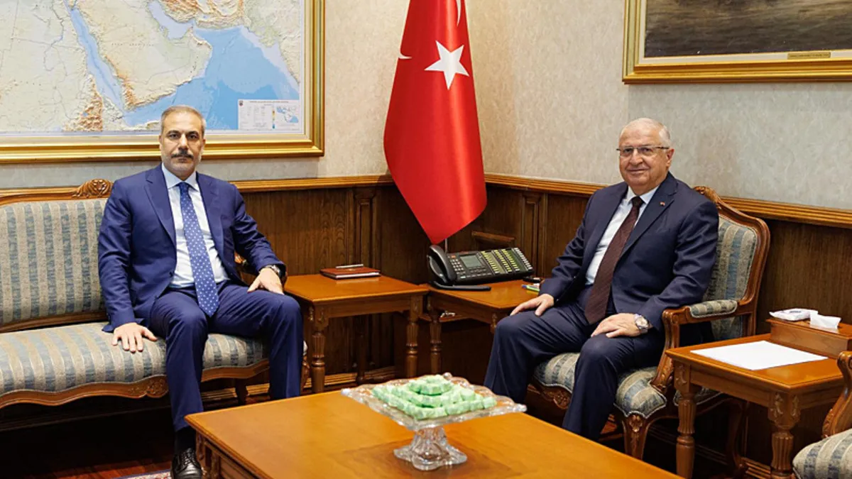 Milli Savunma Bakanı Güler, Dışişleri Bakanı Fidan ile görüştü