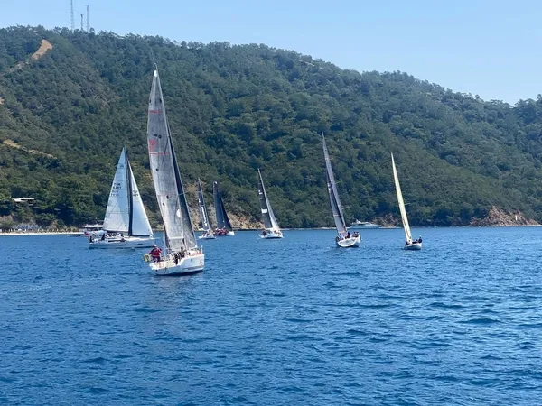gocek-kis-trofesi-yat-yarislari-tamamlandi-1745856972525.jpg