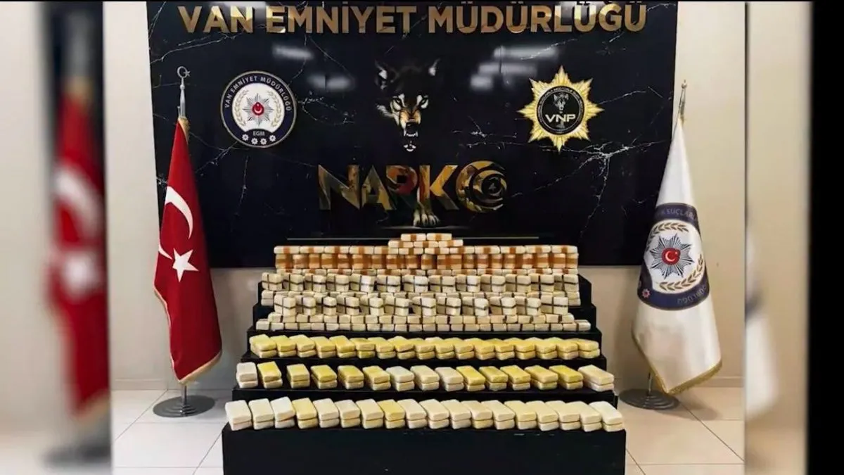 Bakan Yerlikaya, “Zehir tacirleriyle mücadele etmeye devam edeceğiz”