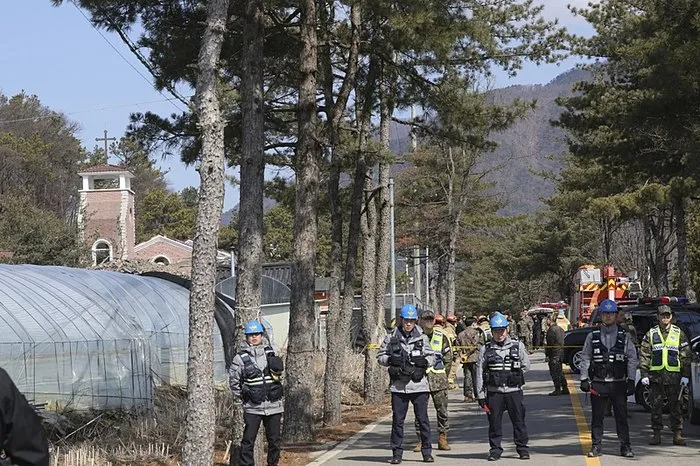 Güney Kore’de halkın üzerine bombalar yağdı: Beklenmedik saldırı korku dolu anlar yaşattı