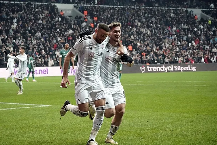 Son dakika Beşiktaş transfer haberi: Beşiktaş’ta tarihe geçecek yaprak dökümü! Tam 10 isim ile yollar ayrılıyor...
