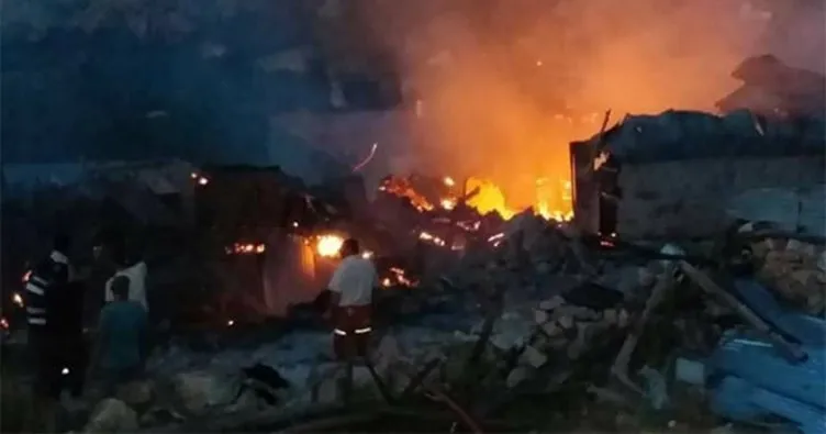 Erzincan’da yangın: 11 ev ve 11 ahır kül oldu!