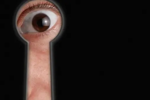 Röntgenci sapık soyunma kabininde giyinirken videoya aldı! Bilgisayarından çıkanlar mide bulandırdı - Galeri - Trend Yaşam