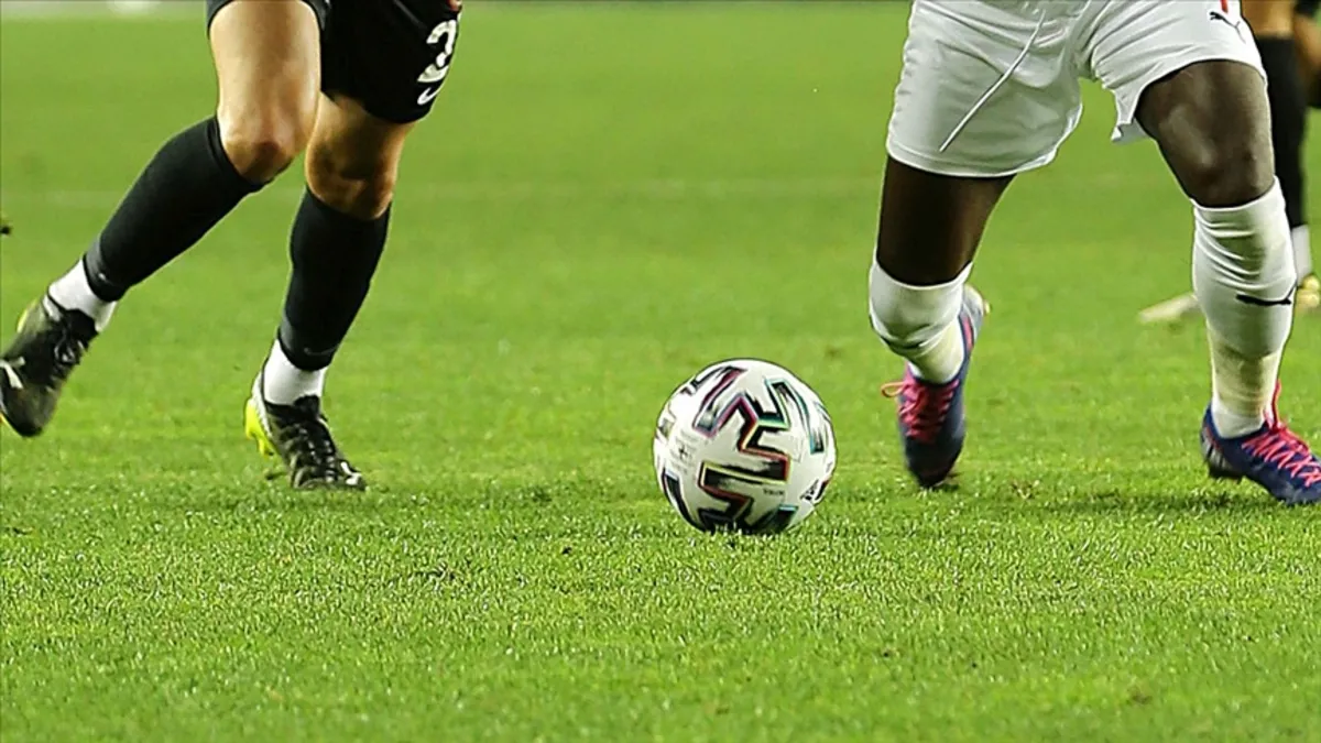 Süper Lig’de yeni sezon 14 Ağustos’ta başlayacak! Süper Lig’de yeni sezon 14 Ağustos’ta başlayacak!