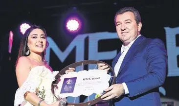 Konseri 15 bin kişi dinledi