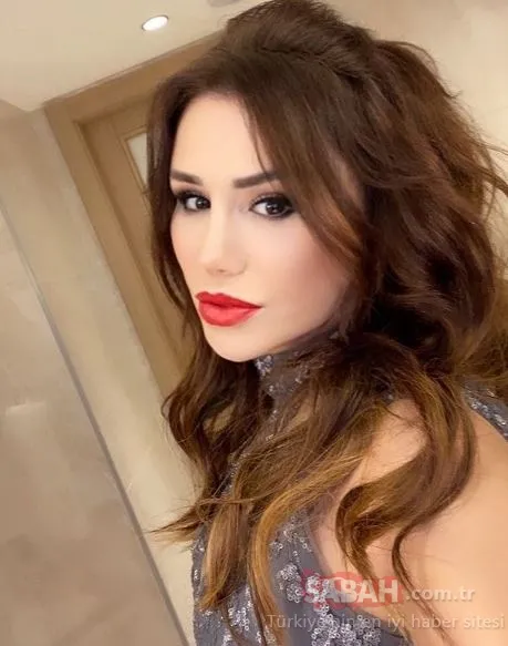 Şarkıcı Ceylan'ın süper lüks evi göz kamaştırdı! Sosyal medya yıkıldı!