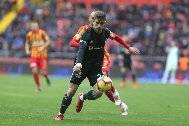 Liverpool’dan flaş transfer hamlesi! Beşiktaş’ın yıldızı için harekete geçti