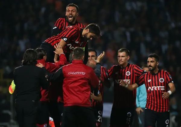 Gençlerbirliği Beşiktaş maçından kareler