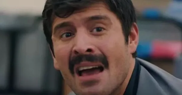 Camdaki Kız Hayri Cihangir Ceyhan kimdir, gerçek adı ne, hikayesi nedir? Camdaki Kız’ın Hayri’si kimdir, kaç yaşında ve hangi dizilerde oynadı?