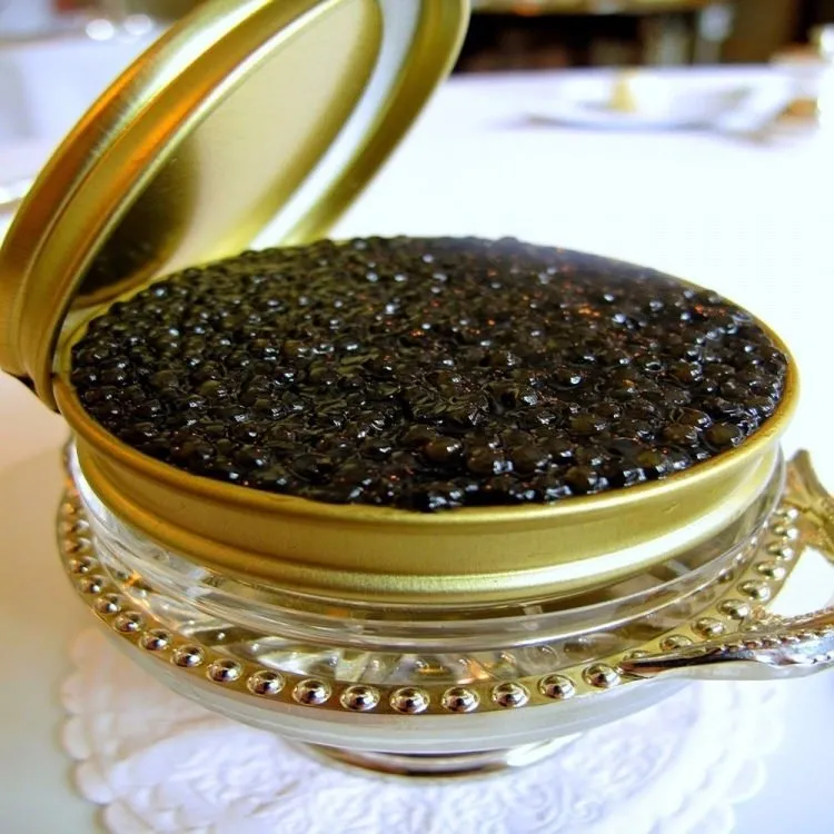 Икра при онкологии. Икра Iranian Caviar. Черная икра белуги Иран. Израильская черная икра. Белая черная икра.