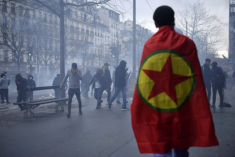 PKK destekçileri Paris’i savaş alanına çevirdi! Olayların bilançosu açıkladı: Çok sayıda polis yaralı...