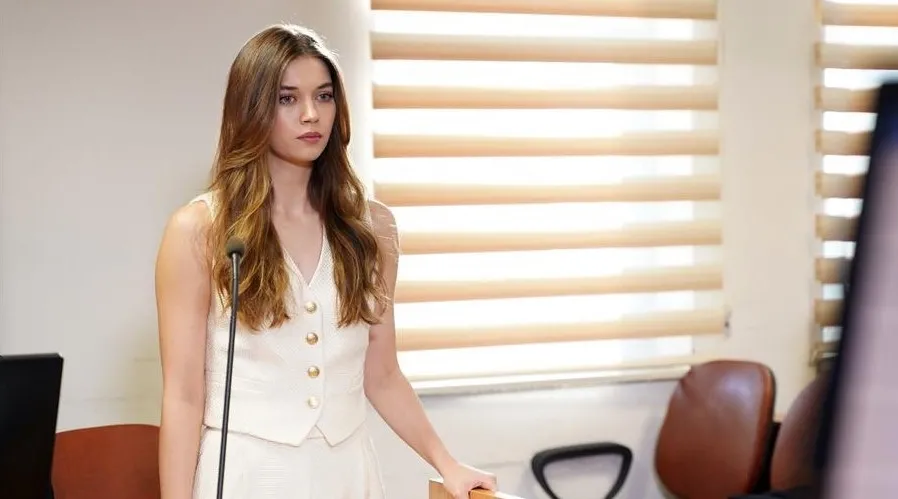 Yalı Çapkını 32. Bölüm Fragmanı Yayınlandı: Ferit ve Seyran’ın Evliliği Tehlikede mi? Yalı Çapkını 32. Bölüm Fragmanı Yayınlandı: Ferit ve Seyran’ın Evliliği Tehlikede mi?