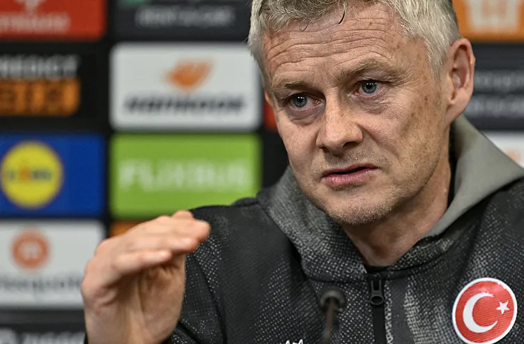 Son dakika haberi: Beşiktaş’tan santrfora sürpriz transfer! Hedefteki isim ortaya çıktı...