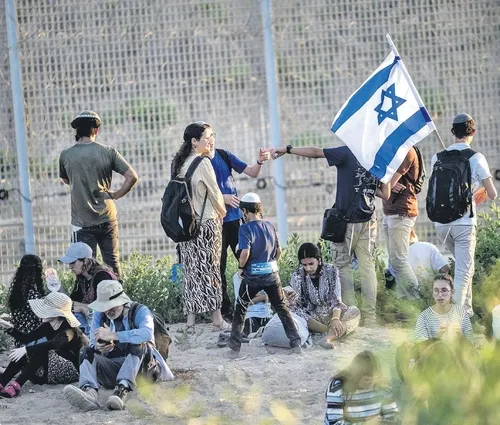 katil-israil-devleti-parayla-itibar-ariyor-1784571073276.jpeg