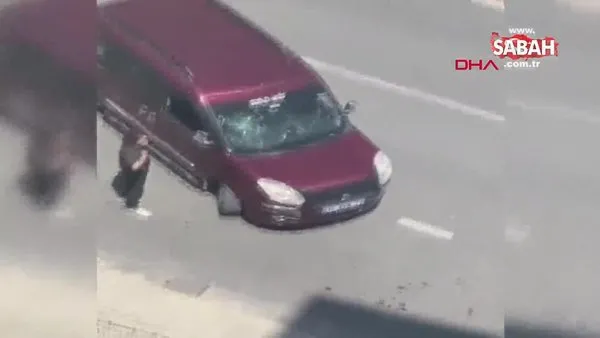 Beylikdüzü'nde kadın sürücü, cipine çarpan aracı hurdaya çevirdi | Video