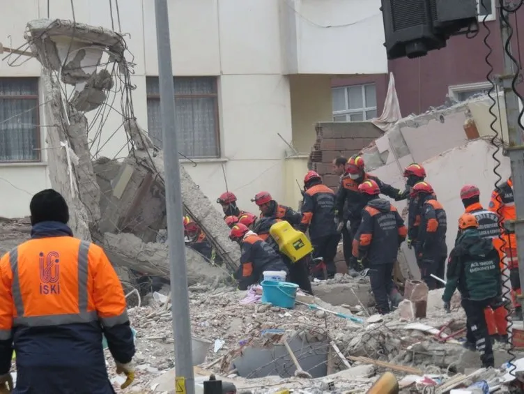 Kartal’da çöken binada iki gün önce sallantı olduğu iddia edildi