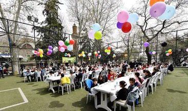 Tekne orucu tutan çocuklar iftar açtı