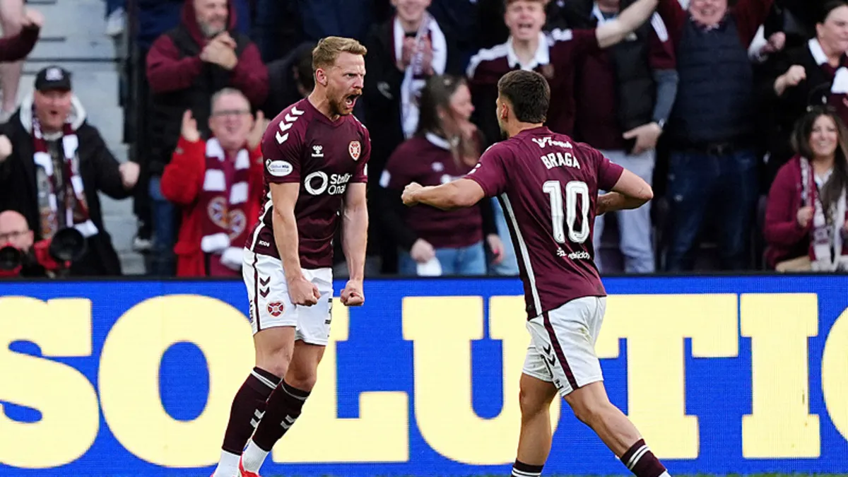 Hearts, İskoçya’da tarih yazmak için sahaya çıkacak! Hearts, İskoçya’da tarih yazmak için sahaya çıkacak!