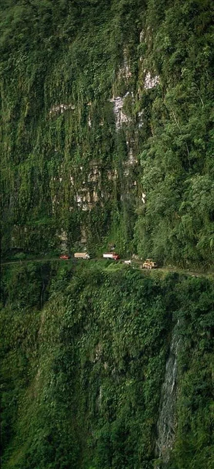Ölümcül yol
