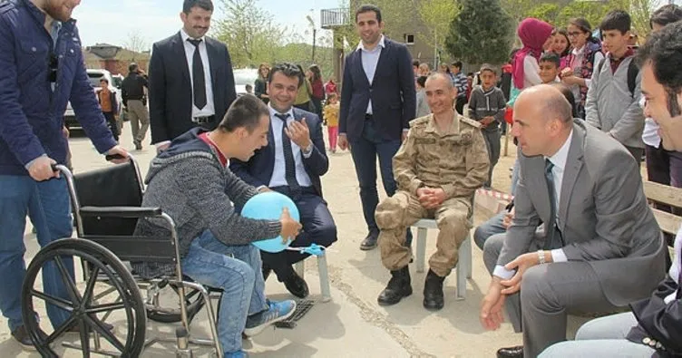 Başkan Dülgeroğlu özel eğitim öğrencileriyle biraraya geldi