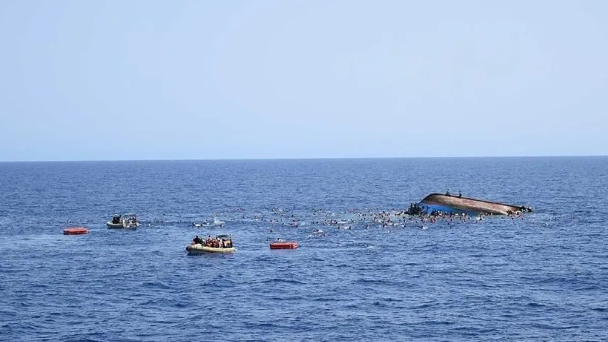 Nijerya’da yolcu teknesi alabora oldu: 1 kişi öldü, 40’tan fazla kişi kayboldu Nijerya’da yolcu teknesi alabora oldu: 1 kişi öldü, 40’tan fazla kişi kayboldu