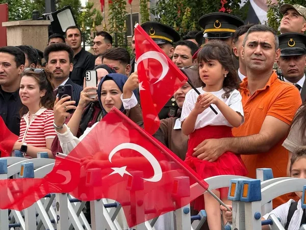 sanliurfada-30-agustos-coskusu-zafer-bayrami-104-yilinda-kutlandi-1788089825649.jpg