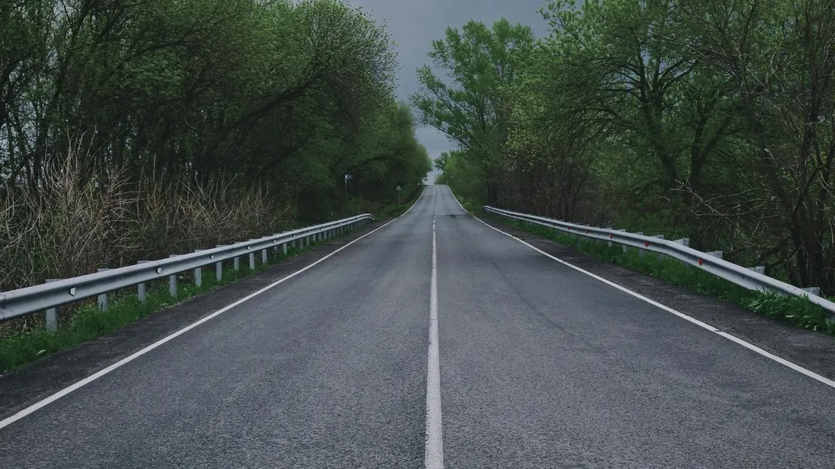 Asfalt tarih oluyor mu? Yeni yol teknolojisi şaşkınlık yarattı