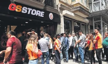 Taraftara çağrı: Kırmızı giyinin