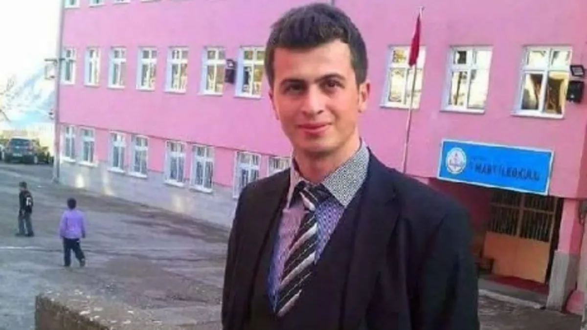 Milli Eğitim Bakanı Yusuf Tekin'in şehit öğretmen Necmettin Yılmaz için paylaştığı anma mesajı.