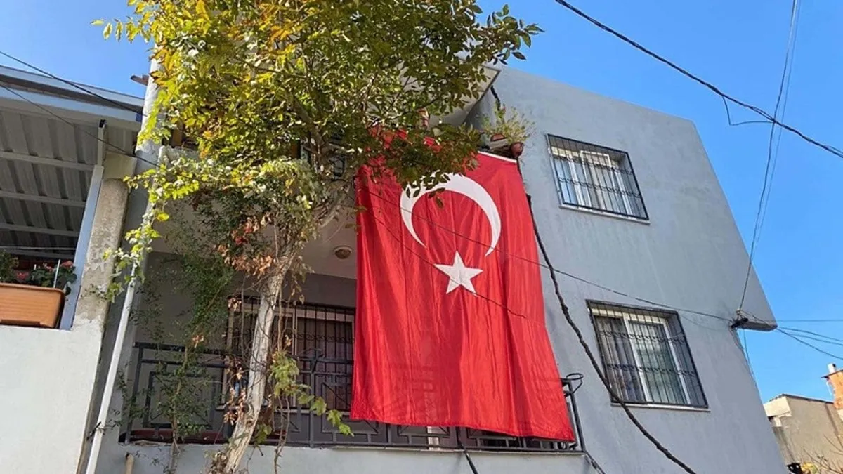 Kök hücre bağışlayarak bir hastaya hayat olmuş! 20 kahraman şehitten geriye yürek burkan hikâyeler kaldı Kök hücre bağışlayarak bir hastaya hayat olmuş! 20 kahraman şehitten geriye yürek burkan hikâyeler kaldı