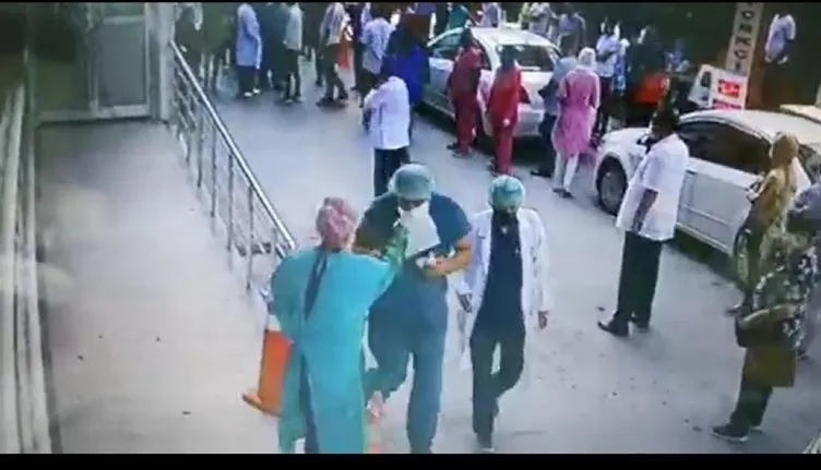 Hastanede terör estiren refakatçi, güvenlik görevlisini ve başhekimi yaraladı