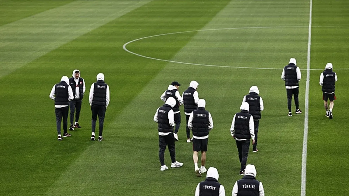 A Milli Futbol Takımı, Puskas Arena’da yürüyüş yaptı! A Milli Futbol Takımı, Puskas Arena’da yürüyüş yaptı!