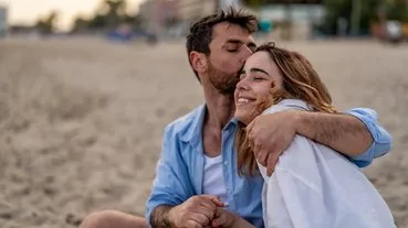 Meğer uzun ilişkilerin sırrı buymuş! Bu 4 yöntem aşkın ömrünü uzatıyor
