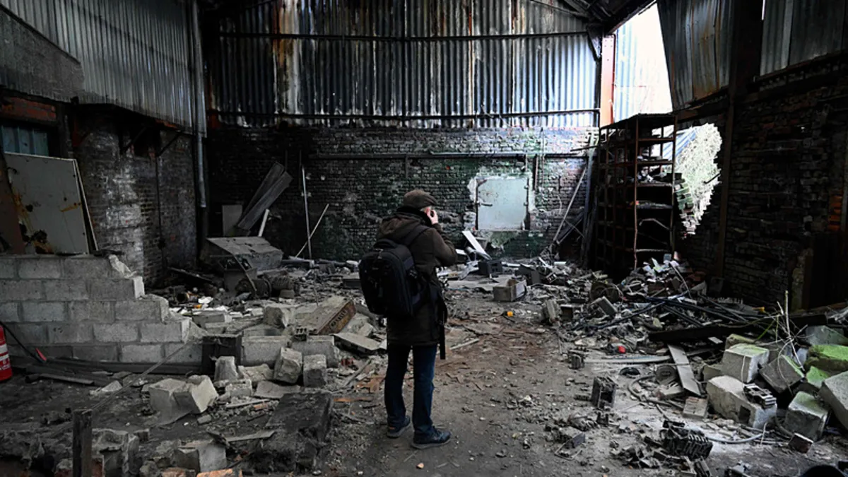 Dünyanın en çirkin şehri seçildi! Akın akın turist gidiyor: Yerini kimse tahmin edemiyor!