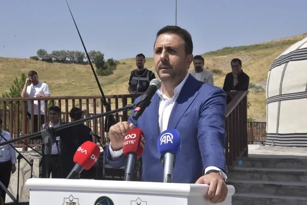 malazgirt-zaferinin-955inci-yildonumu-kutlamalari-basladi-1787488318415.jpg