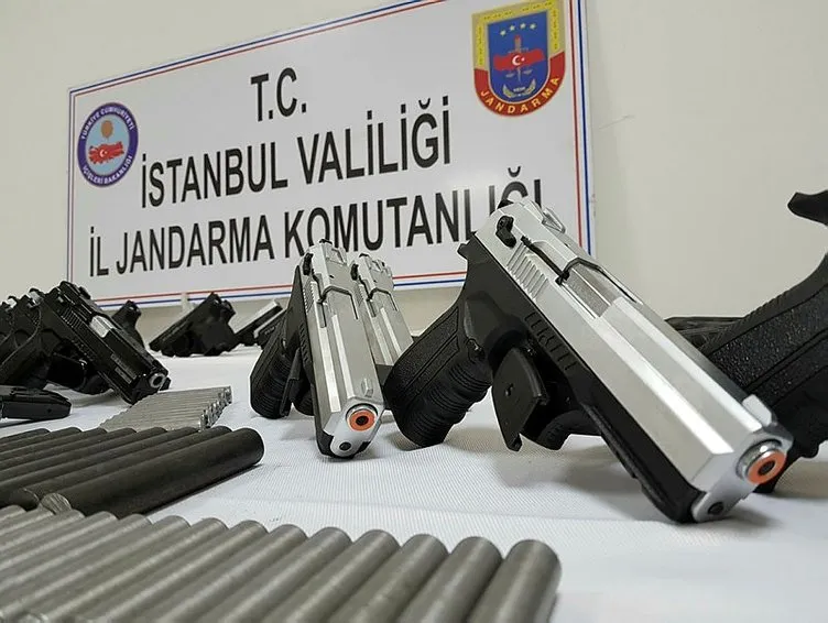 İstanbul’da jandarmadan ’kurusıkıdan gerçek silah yapılan’ imalathaneye baskın