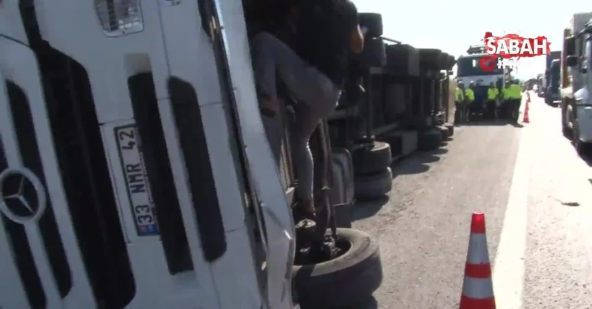 Istanbul Selimpasa Tem De Tir Devrildi Videosunu Izle Sabah Tv