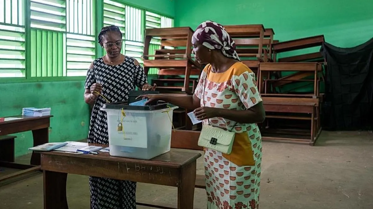 Gabon'da halk anayasa anayasa değişikliğine evet dedi
