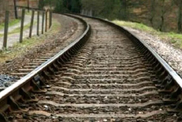 elazig da tren raylarini calan hirsiz