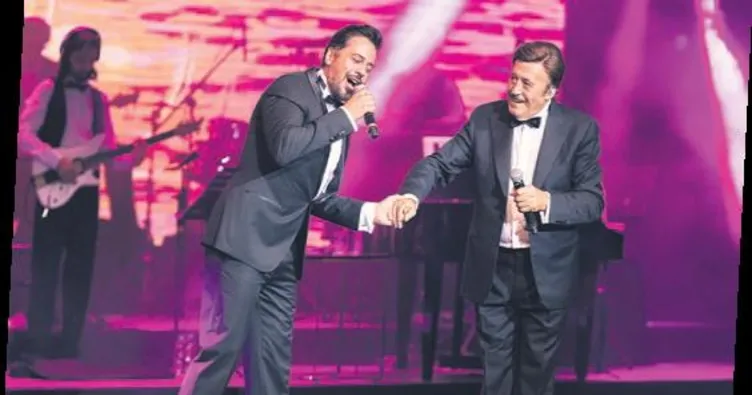 Konser kayıtlarını yayınladı