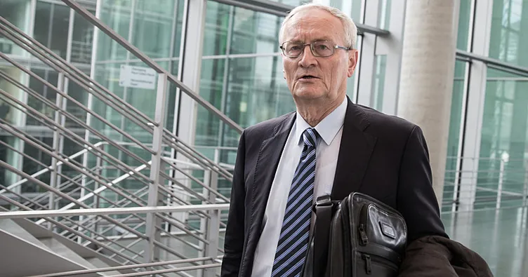 Almanya’da eski istihbarat başkanına casusluk suçlaması: August Hanning gözaltında