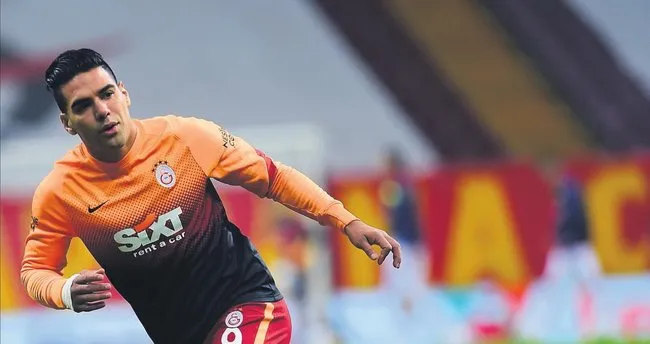 Falcao dönüyor