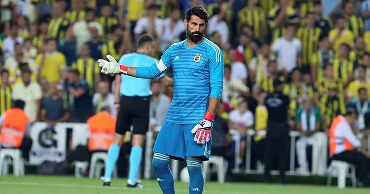 Son dakika: Fenerbahçe’de 3 oyuncu kadro dışı bırakıldı