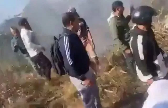 Son dakika: Nepal’de yolcu uçağı düştü: Onlarca ölü var! İşte ilk görüntüler!