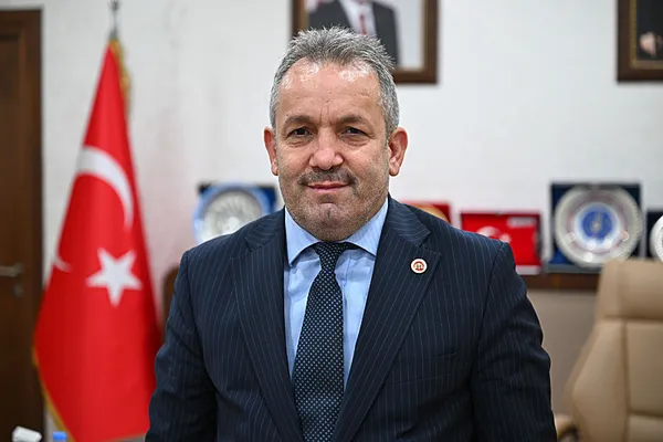 turkiyede-uyusturucu-testinin-perde-arkasi-adli-tipta-kan-sac-ve-tirnaklar-tek-tek-inceleniyor-1788171008086.jpg