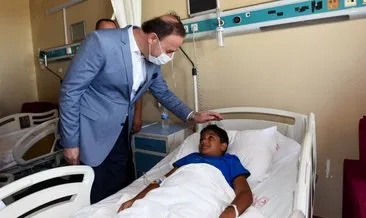 Şanlıurfa Valisi Abdullah Erin çocukları hastanede ziyaret etti