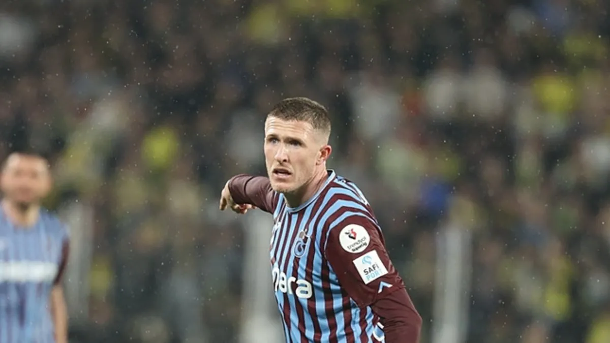 Trabzonspor’da ayrılık! Kamptan izin alarak gitti Trabzonspor’da ayrılık! Kamptan izin alarak gitti