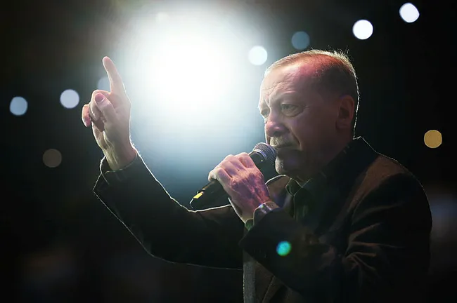 istanbulda-buyuk-bulusma-heyecani-baskan-erdogan-zirveye-bayragi-dikecegiz-1669565844331.jpg