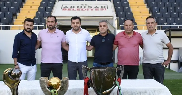 Theofanis Gekas Akhisaspor’a geri döndü!