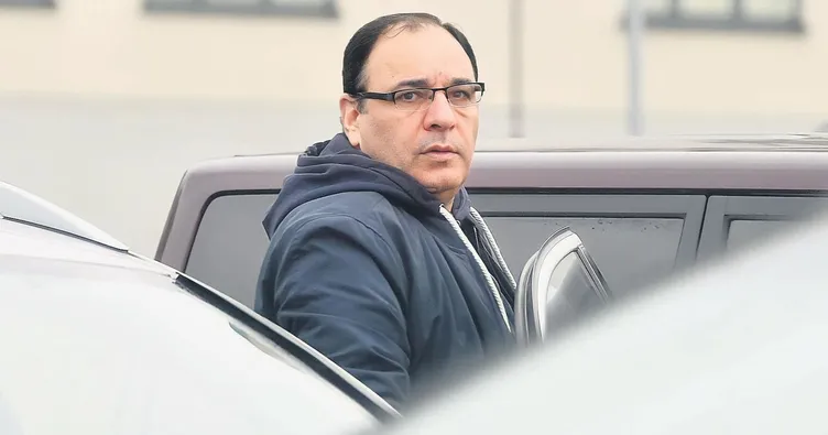 FETÖ’cü hain fena tutuştu